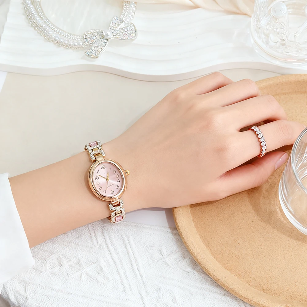 Fashion Ladies Crystals Inlaid Wrist Watch Elegant Dazzlings Rhinestone Design Business Meetings & Professional Settings