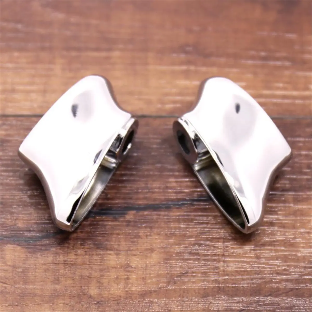 update. Bracket Turn Signal Indicator Blinker Light Short Trestle for Harley 2014-Later Touring and Tri Glide Models A