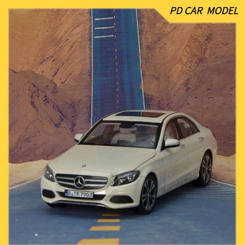 Norev Collectible 1:18 Scale Model  for Mercedes-Benz C-Class 2014 White metallic for  friends and family