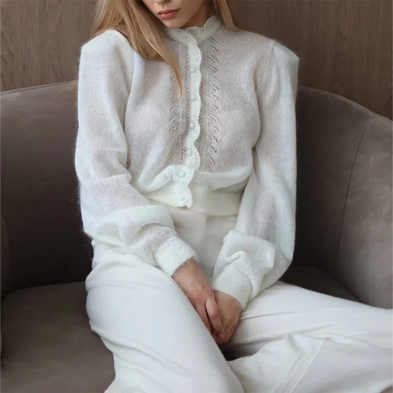 

Новая весенняя женская рубашка 2026 года: модная, однотонная, с воротником-стойкой, длинным рукавом и однорядной застежкой на пуговицах