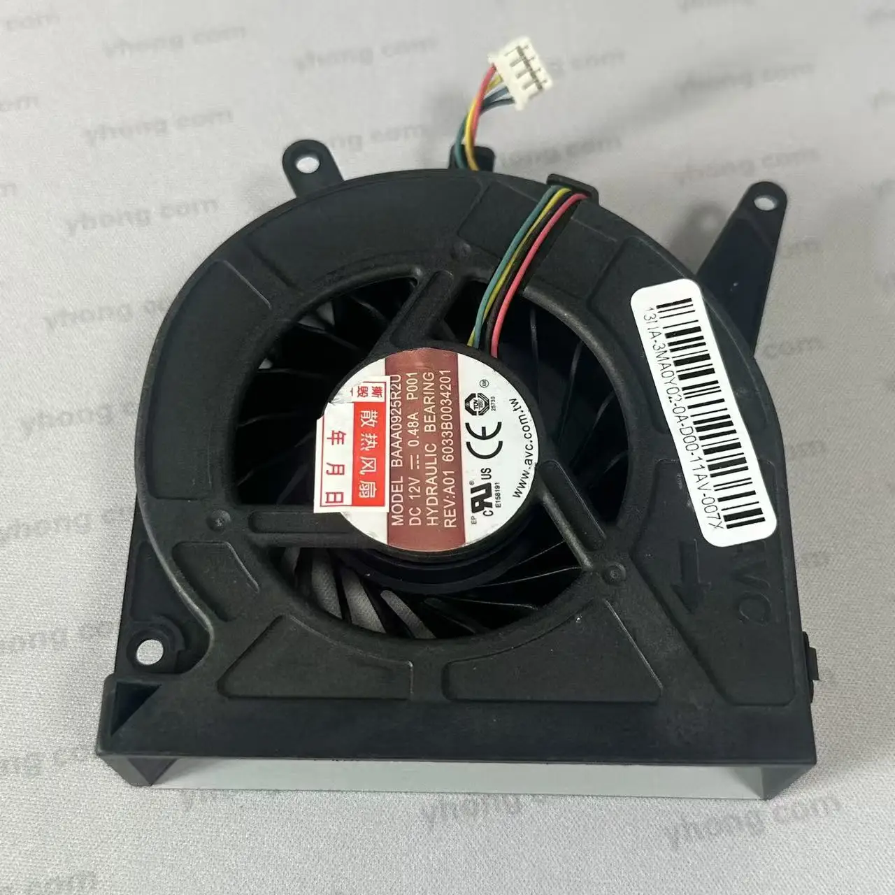 

AVC BAAA0925R2U P001 DC 12V 0.48A 4-Wire Server Baer Fan
