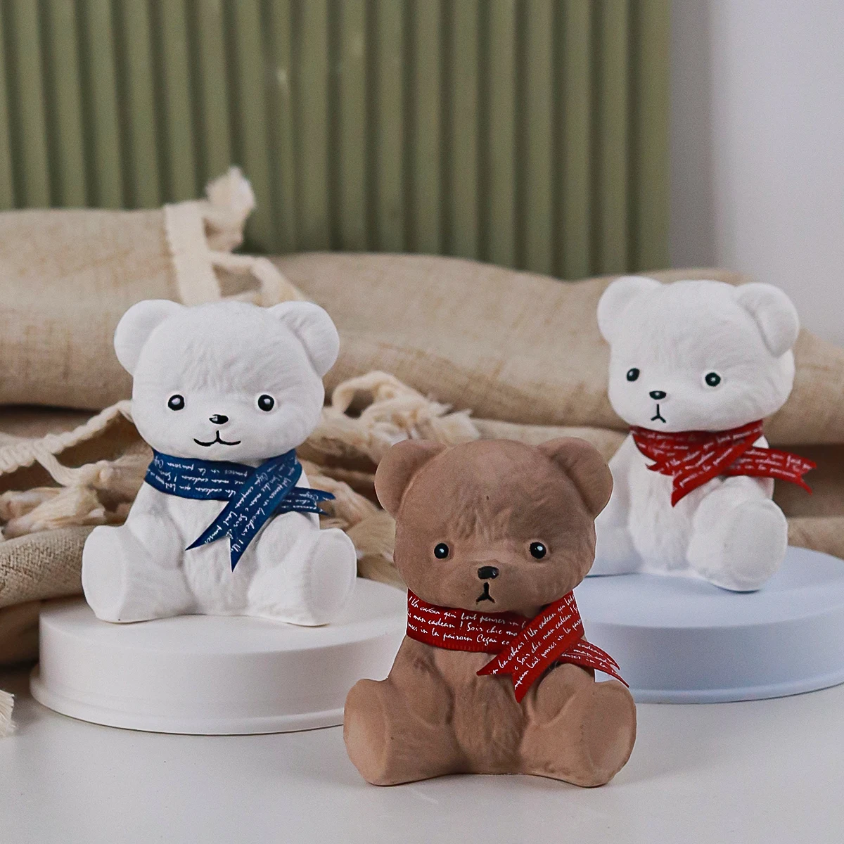 3D Smiling Teddy Bear Silicone Candle Mold Cute Animals Sitting Aromatherapy DIY Handmade Soap Plaster Resin Mould Craft Gifts