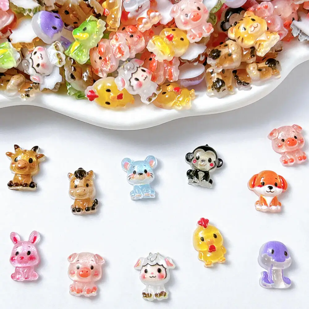 50 Stück 3D Kreative Simulierte Bunte Tierserie Nagelkunst-Dekorationen Cartoon Niedliche Tiger Schwein Maus Schaf Nagel-Charms DIY – Detail 3