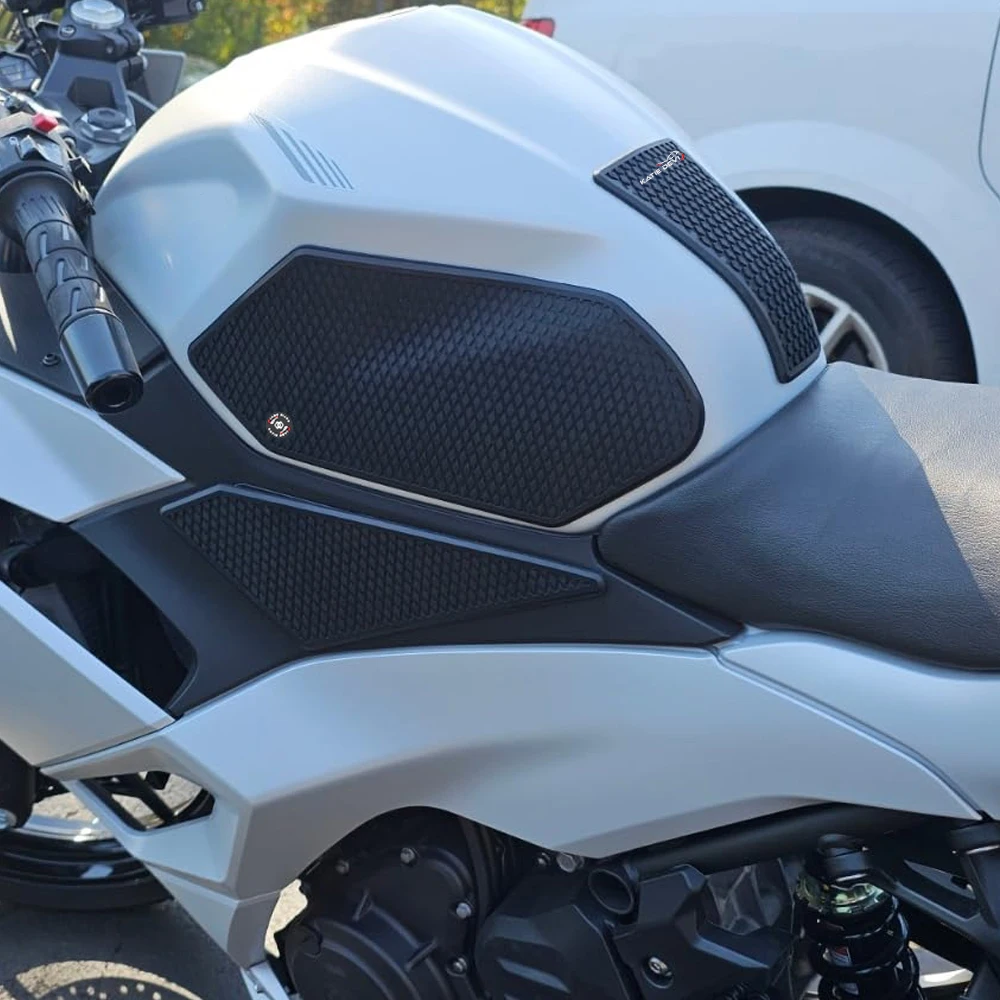 NEW For KAWASAKI NINJA 400 SE NINJA400 2017- 25 Motorcycle Tank Pad Protector Sticker Decal Gas Knee Grip NINJA 500 2024