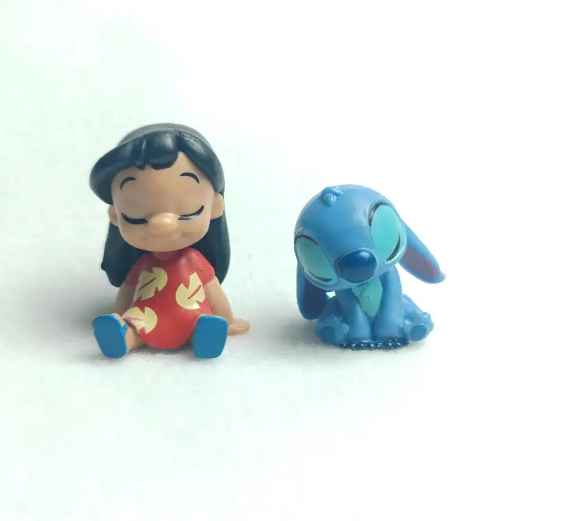 8 pezzi 3-4 cm Lilo & Stitch cartone animato carino figura modello collezione Anime ornamento da tavolo decorazione torta di compleanno giocattoli per bambini regali