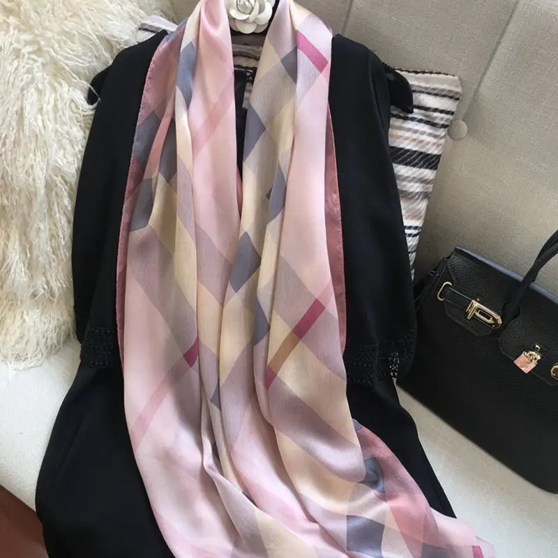 Birdtree 180*65CM 9MM 100%Mulberry Silk British Plaid Scarve Georgette Satin Sun Protection Shawls Women Spring Summer A3D7114QC