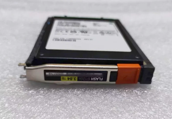 For EMC VMAX 005052385 005052110 005051749 3.84T SAS SSD Solid State Drive