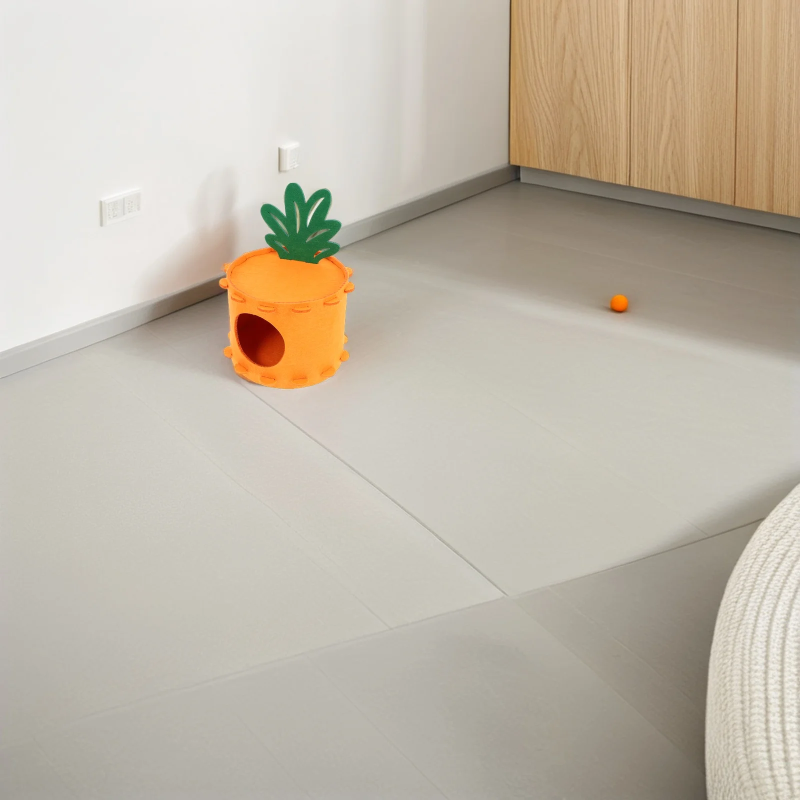 

Small Pet Nest Cozy Felt Hamster Hideout Cute Carrot Stump Design Warm Nest for Hamsters Chinchillas Rabbits Squirrels Pet