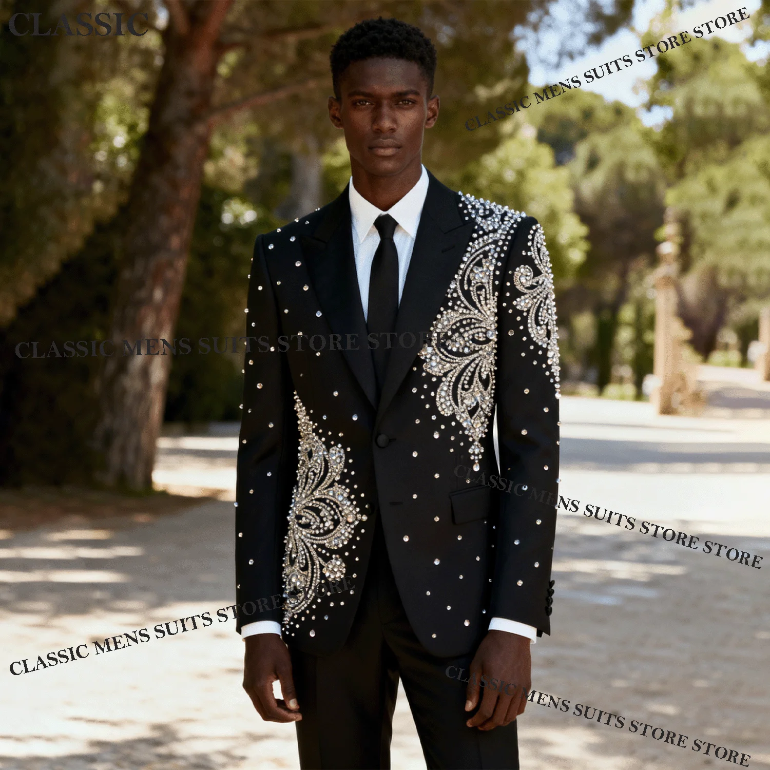 

Tuxedos Men Suits Sparkling Diamond Decoration Peaked Lapel Groom 2 Pieces Set Luxury Wedding Male Prom Blazers suits Customized