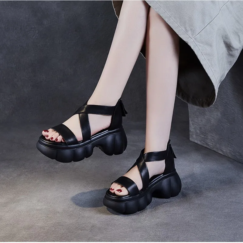 2024 musim panas wanita sandal wanita Roman bersol LeatherPlatform sandal wanita Fashion serbaguna Retro sandal wanita sandal Platform