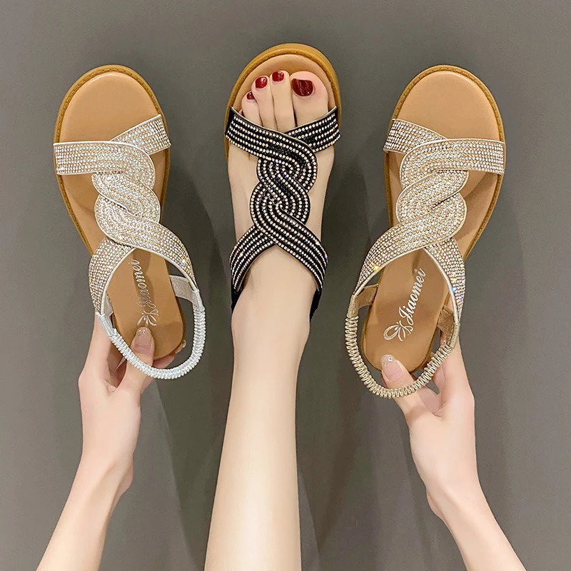2026 Neue Modische Flache Damensandalen Runde Zehen Sommer Damen Absatzschuhe mit Diamantdekoration Slip-on Größe 35-42