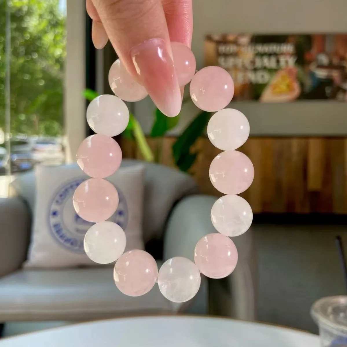 

Natural Pink Crystal, Snowflake Ghost Light Luxury and Versatile Large Particle 15mm Crystal Women's Bracelet