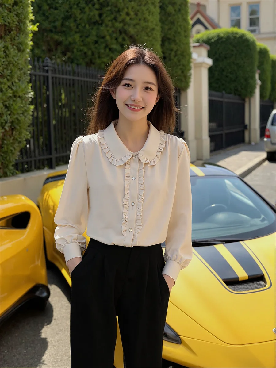 

Vintage Shirts Women Long Sleeve Button-up Blouse with Lantern Sleeves Peter Pan Collar and Floral Prints for Office Settings