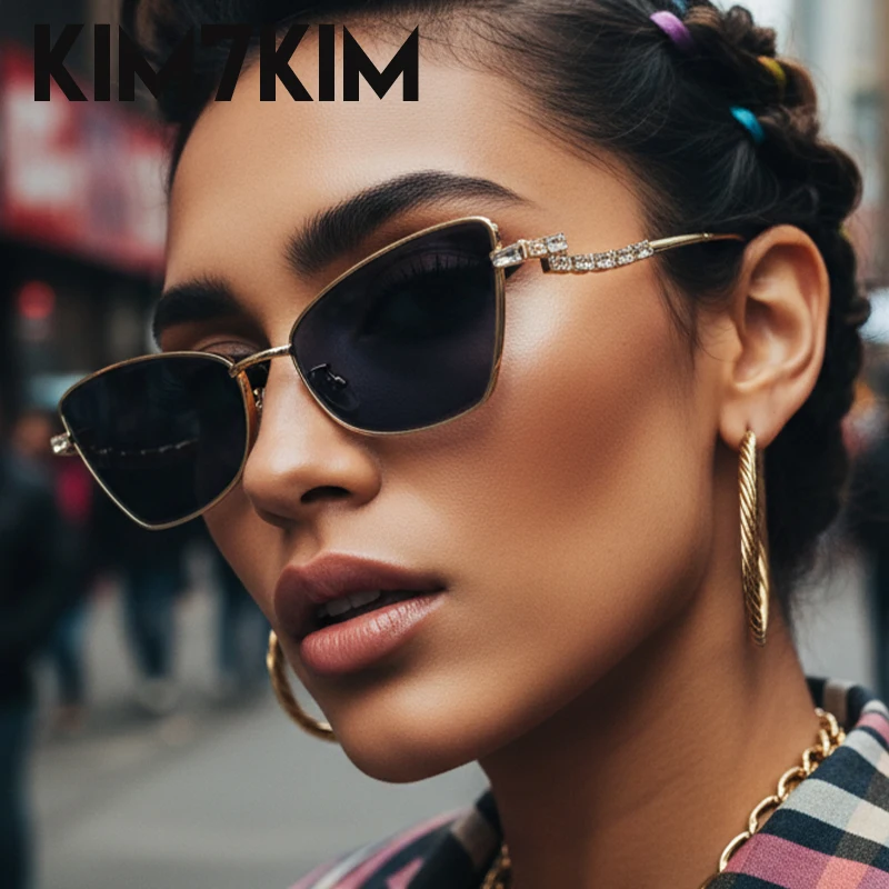 

Cat Eye Rhinestones Punk Sunglasses Women 2025 Luxury Brand Fashion Sexy Sun Glasses For Lady Vintage Metal Frame Eyewear Shades