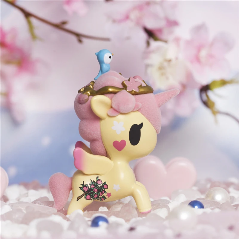 Tokidoki Unicorno Family Series 8 Blind Box - هدية سطح المكتب قابلة للجمع من الجيل الثامن