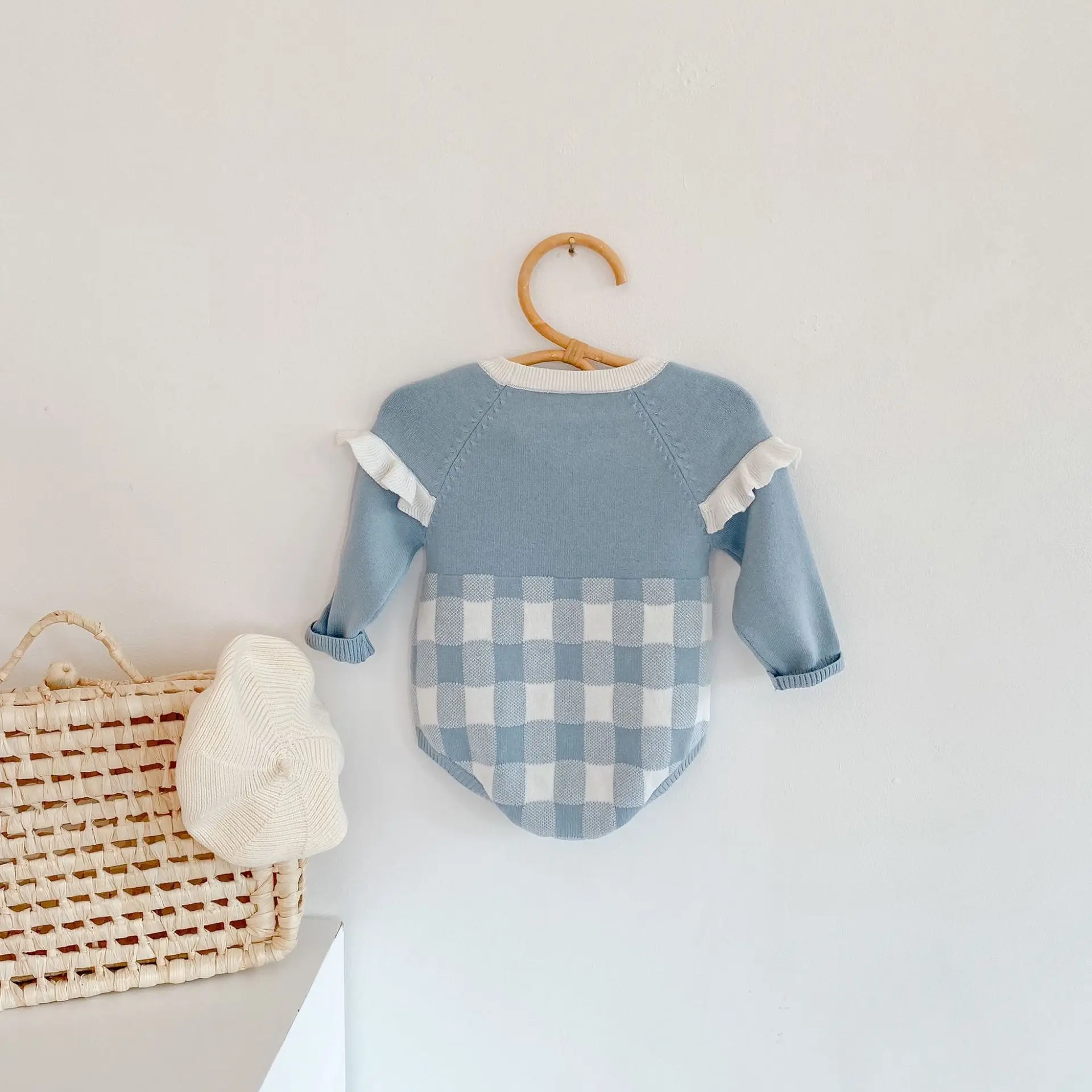 0-2 years old spring and autumn dress for baby girls baby plaid long sleeve splicing cotton yarn jumpsuit triangle climbing suit