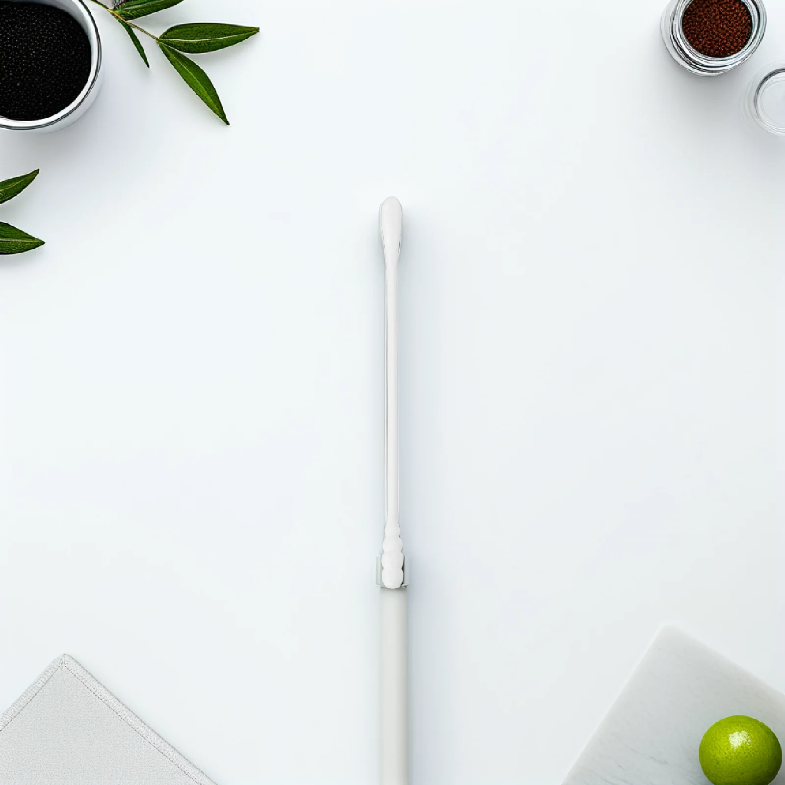 

200pcs Infant Cotton Swabs White 74Mm Double Tip For Baby Care Makeup Cleaning Thin Shaft Buds Crafts Wound Tools