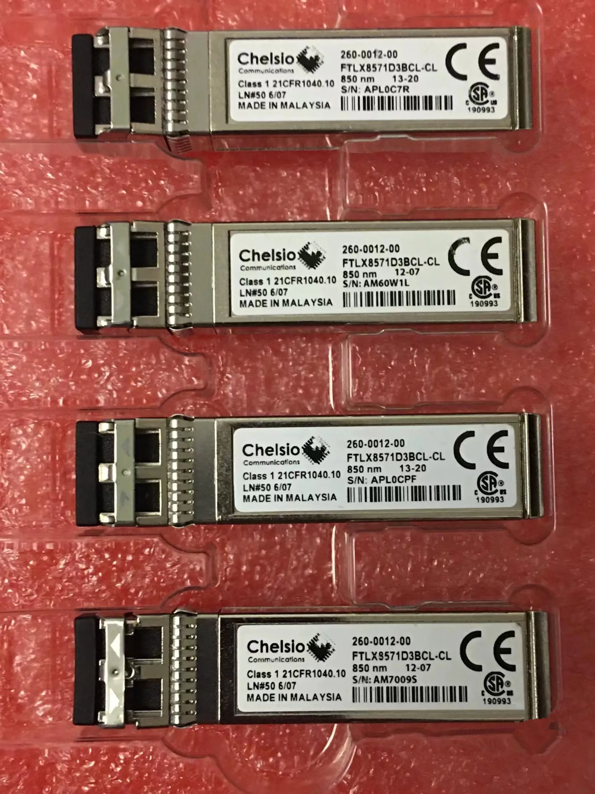 

Chelsio 10G Optical Switch 260-0012-00 FTLX8571D3BCL-CL SM10G-SR Compatible 10GBASE-SR SFP+ Transceiver Module MMF 850NM 300M LC