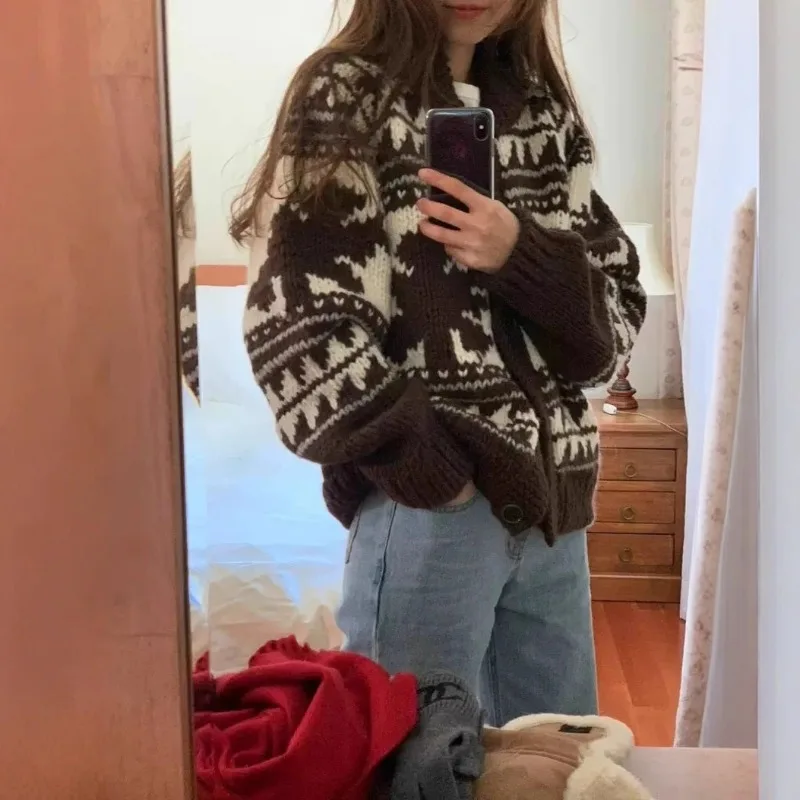 

Роскошный вязаный кардиган ручной работы, женский свитер с кленовым листом, пальто, плотное и свободное, 2025 г., Dongdaemun, новый продукт