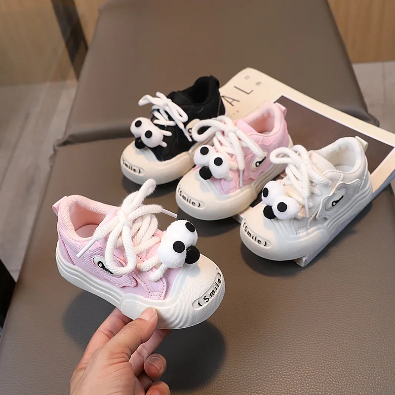 2024 Spring Boys Girls Canvas Shoes Baby Cartoon Big Eyes Flats Children Biscuit Bottom Breathable Casual Shoes Outdoor Sneakers