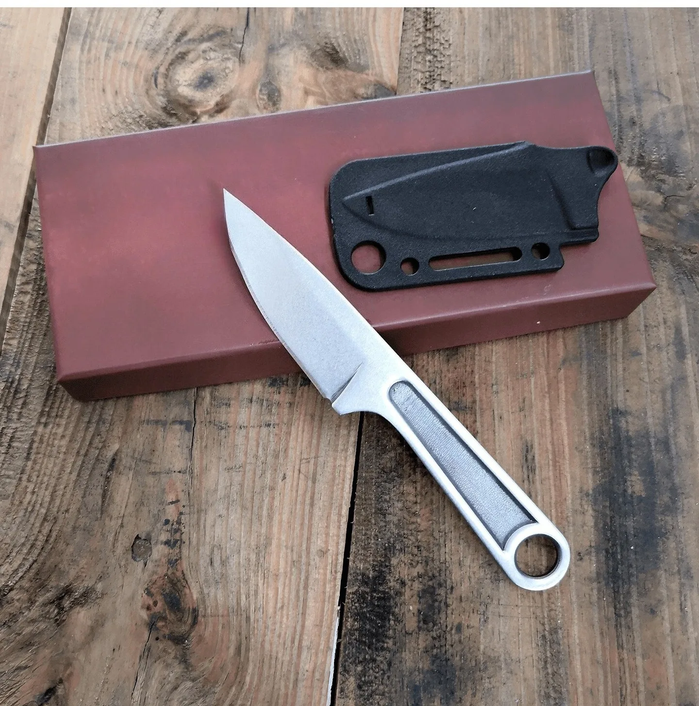 Couteau à lame fixe de survie chaude 1119 avec gaine, outils de Camping, couteau de poche tactique, couteau d'extérieur polyvalent de haute dureté