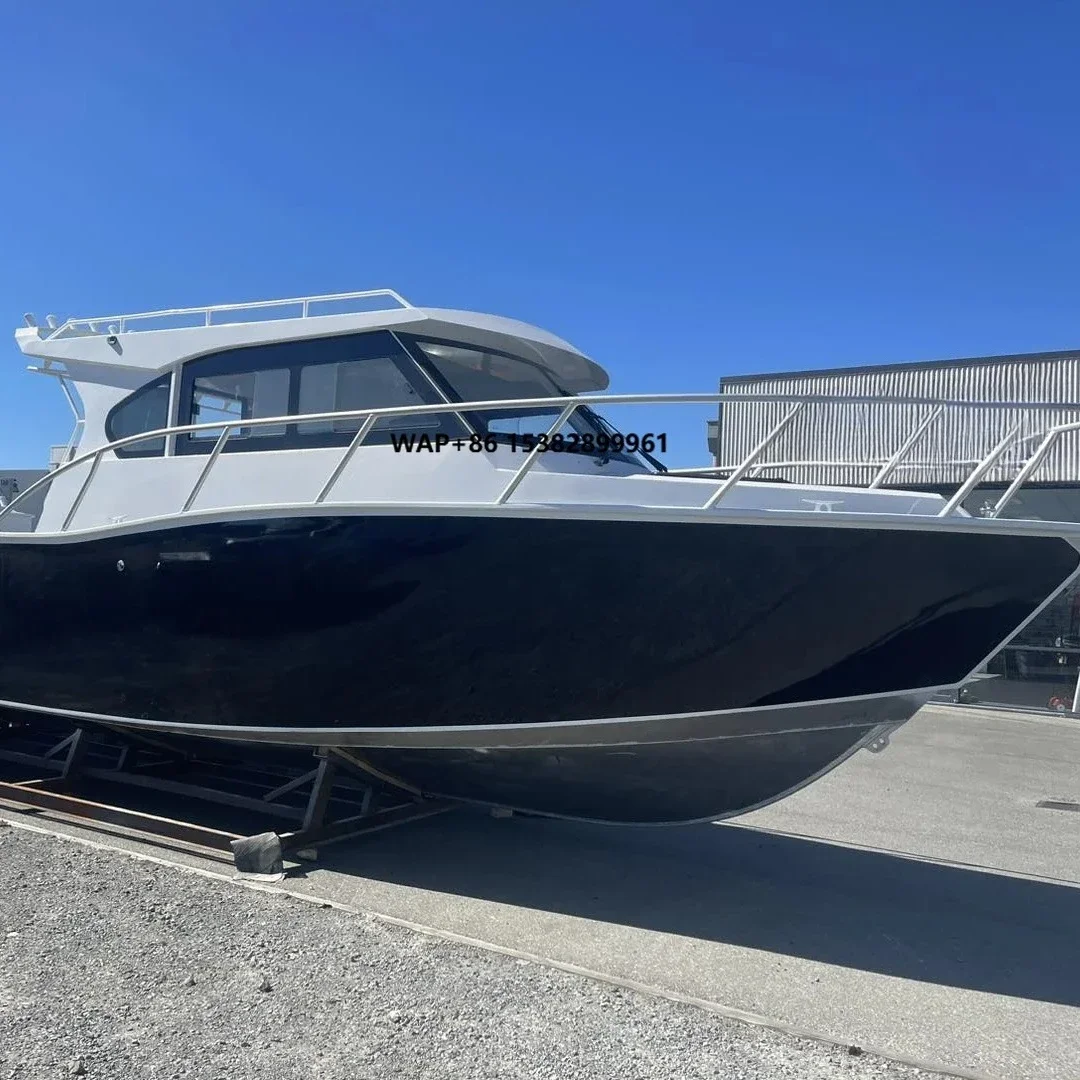 Personal Fishing Boat with Outboard Engine 9.6m Aluminum Cabin Boat