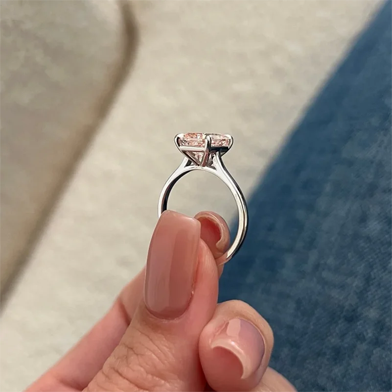 Platinum 950 2Ct Main Stone Princess Cut Pink VS-VVS Lab Grown Diamond Solitaire Ring CVD HPHT Diamond Engagement Ring For Women