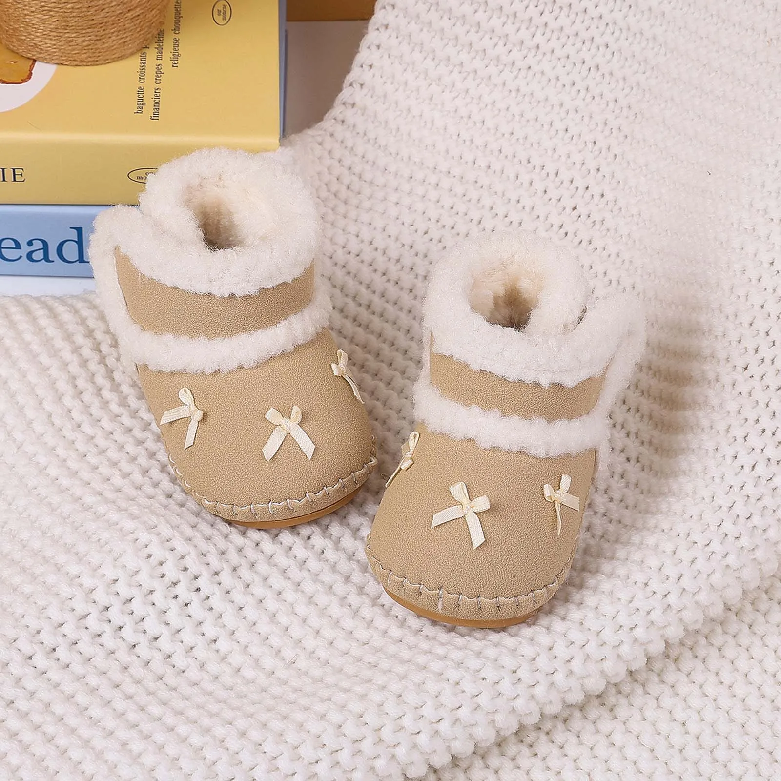 

0-18months Infant Girls Winter Booties Soft Sole Non-slip Bow shoes for baby girls First Walking indoor Outdoor Shoes