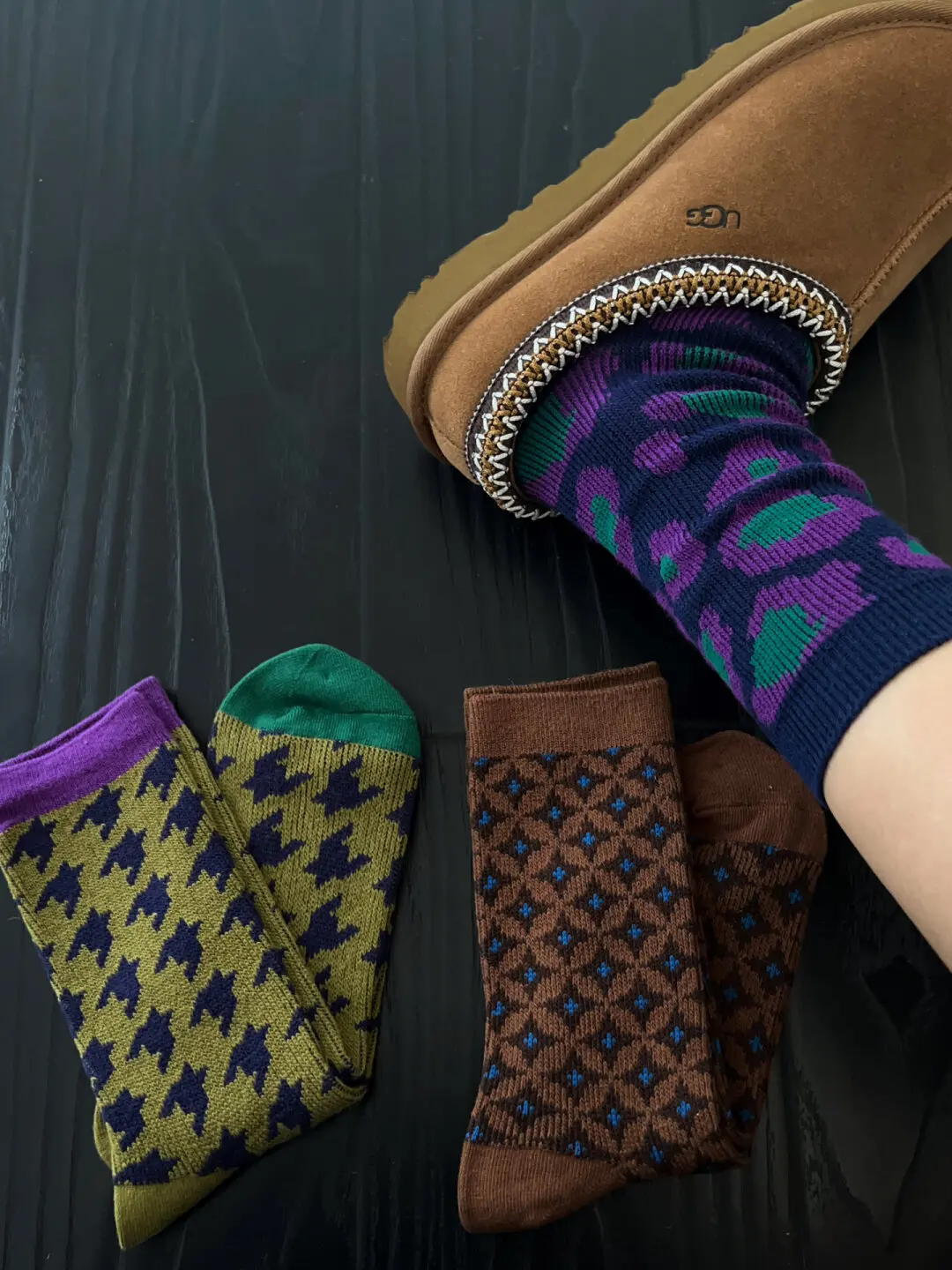 Retro Artistic Geometric Plaid Women's Mid-Calf Socks Double Needle Design Long Cotton Socks Elastic Comfort All-Season Wear