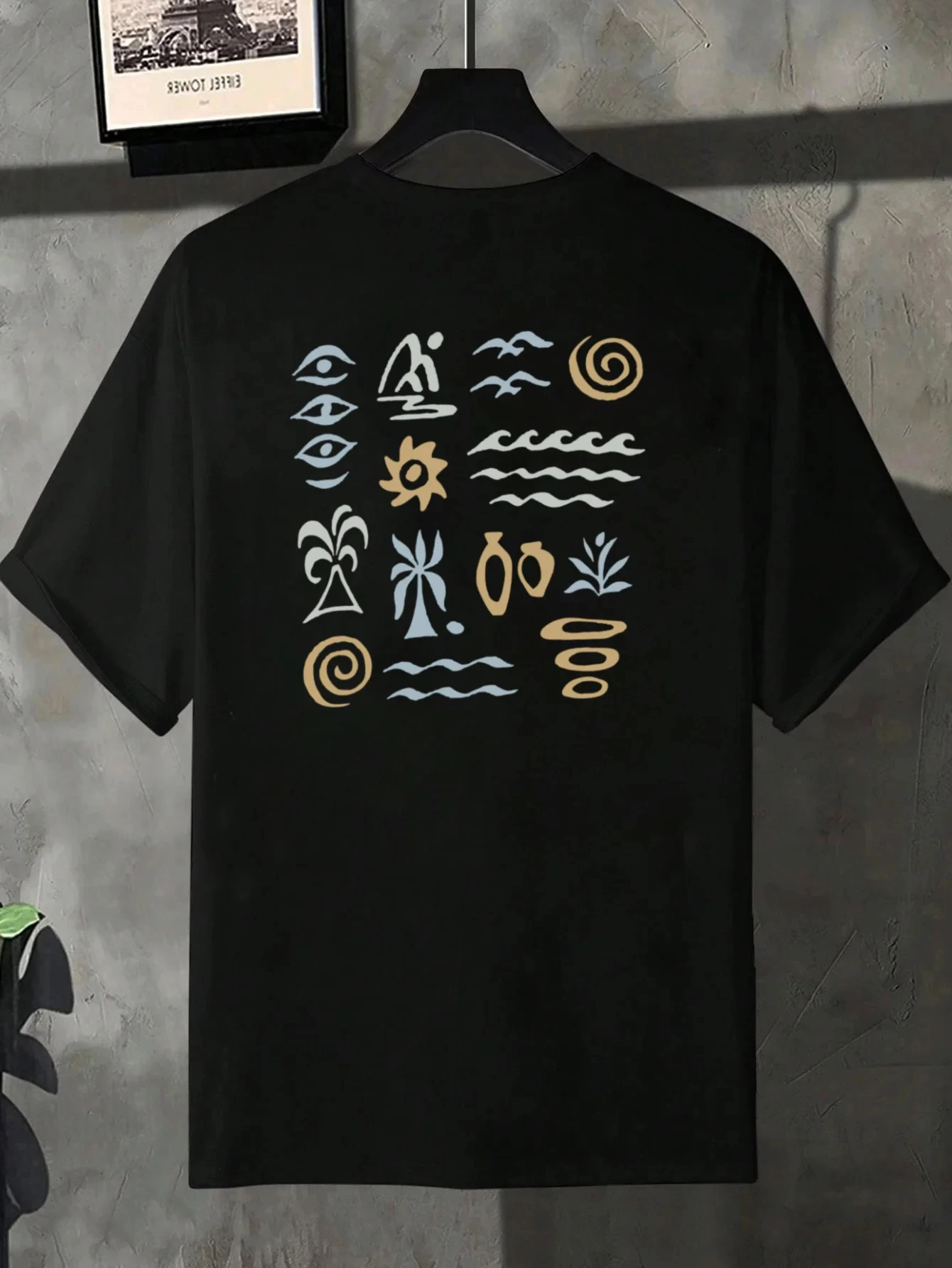 

25 New Women's Bohemian Graphic T-Shirts with Exquisite Geometric Patterns and Natural Prints Suitable for Summer Outdoor Wear