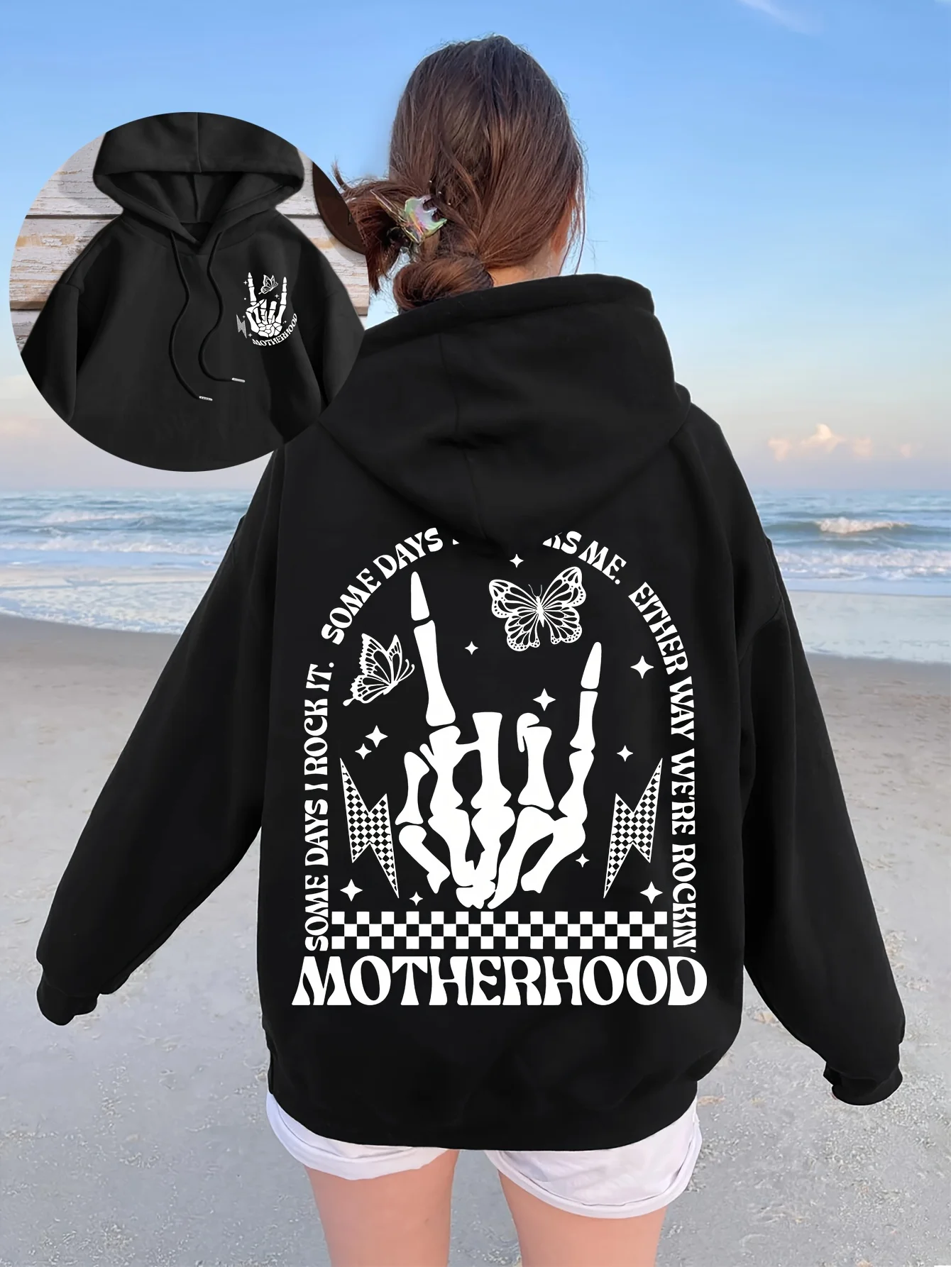 The new Spring and Autumn 2025 women's pullover hoodie is casual loose and comfortable with 3D skull hand print