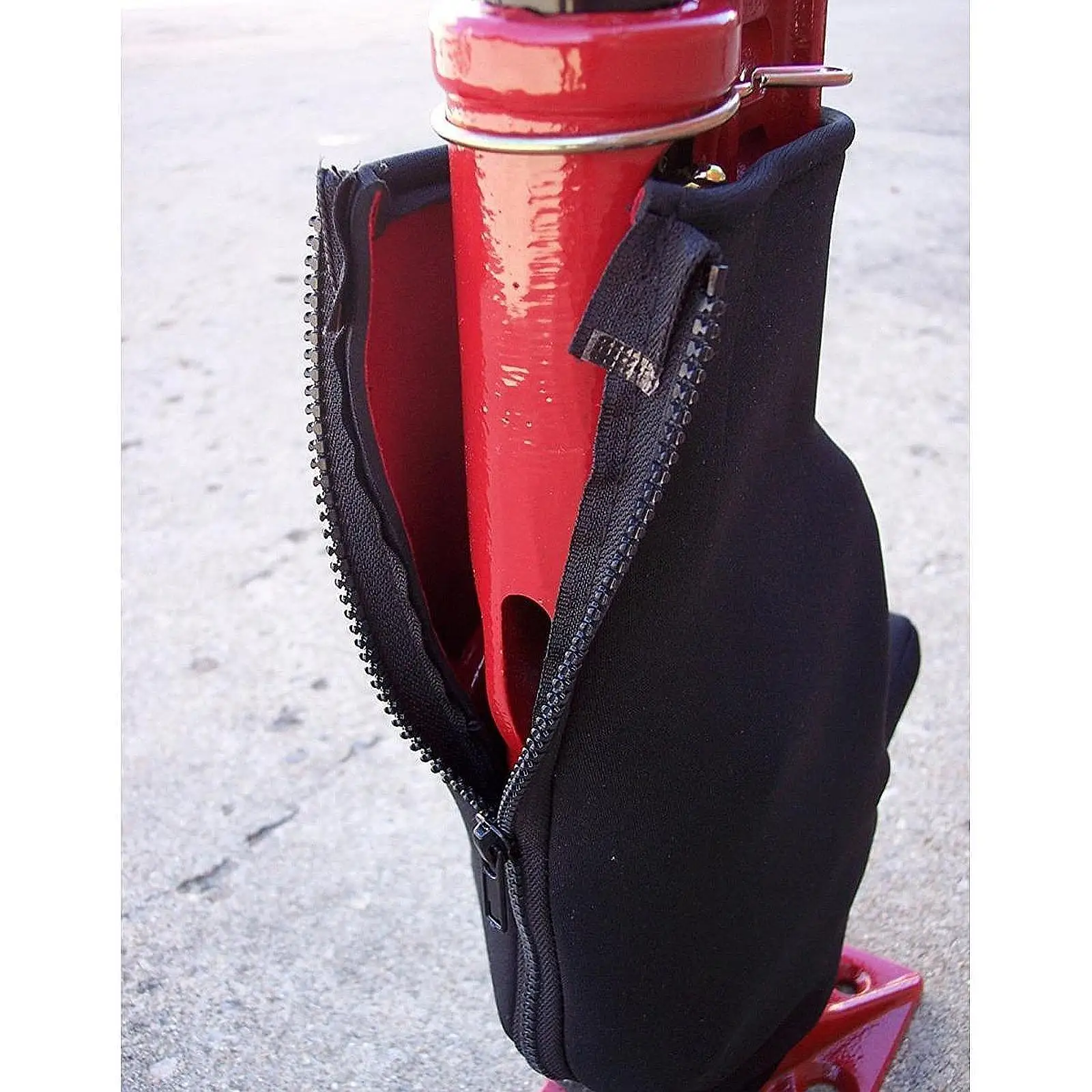 

Универсальный защитный чехол на молнии для разъема Hi-lift Jack