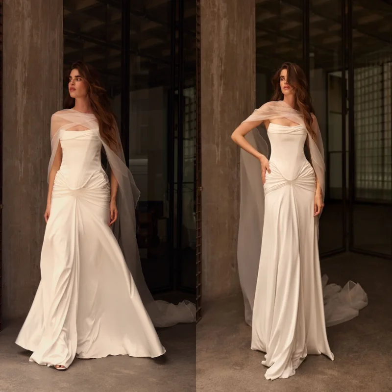 

Elegant Ruched White Satin Wedding Dress Strapless Bridal Gown Detachable Shawl Train Dress Mermaid Wedding Dress Gown for Bride