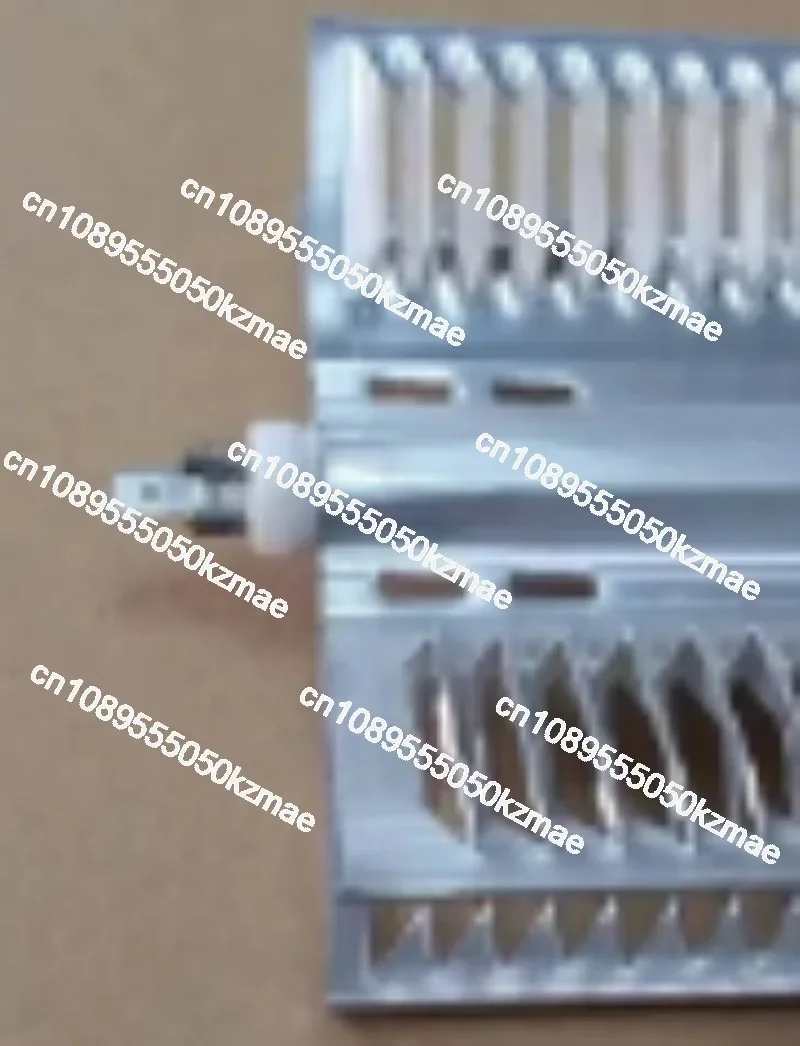 660mm 230V 2000W Electric Heating Tube, X Type 92 Airfoil Aluminum Fin Heater, Skirting Line Accessories, 1PCS