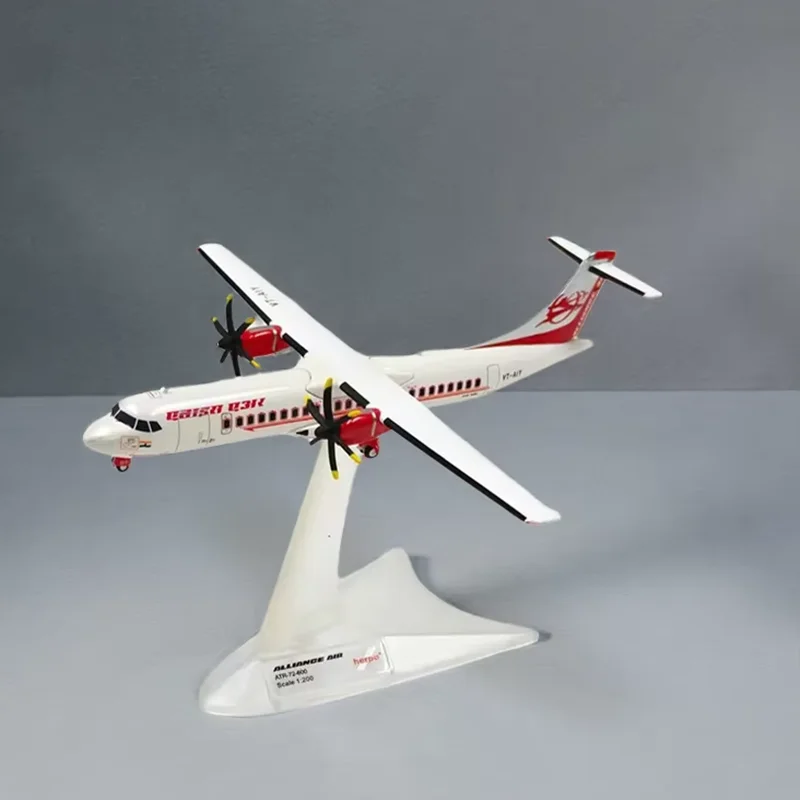 

Модель самолета HERPA 1/200 ATR-72-600 571630, литая под давлением, статическая коллекционная модель, украшение, праздничный подарок, игрушка