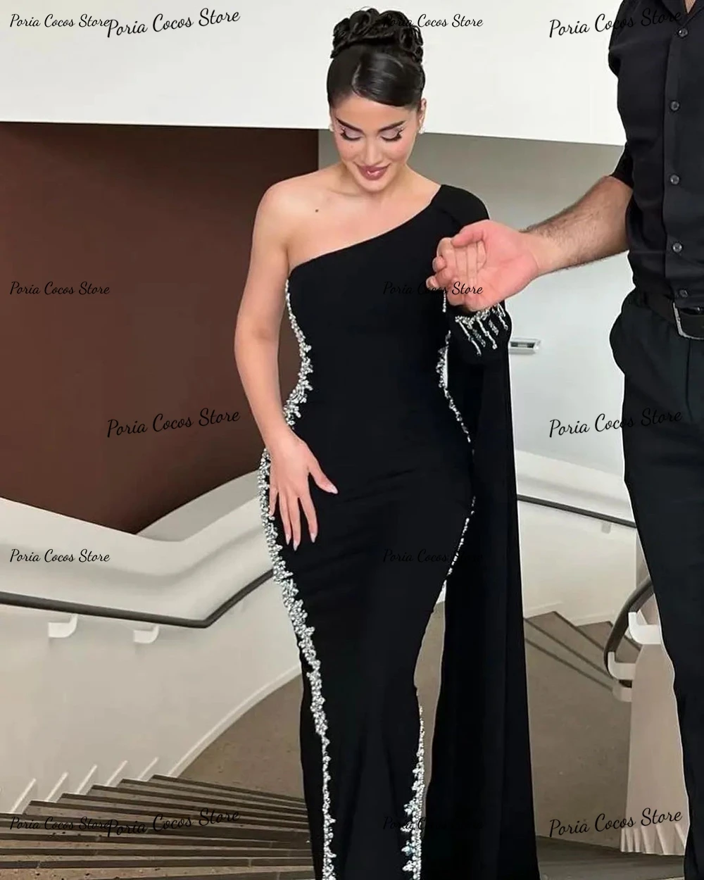 Maßgeschneidertes Abendkleid mit einer Schulter und langen Ärmeln, Meerjungfrau, sexy, rückenfrei, formelle Party, schwarze Abendkleider für Frauen, Saudi-Arabien – Detail 1