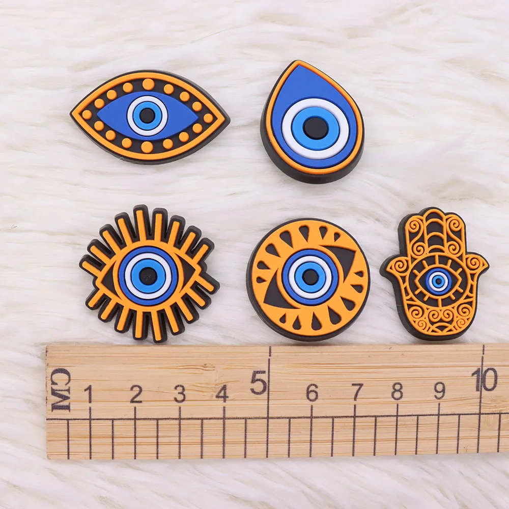 Single Sale 1pcs PVC Shoe Charms Fit Wristbands Blue Golden Eye Hand Buckle Clog Garden Shoes Button Decoration Accessories