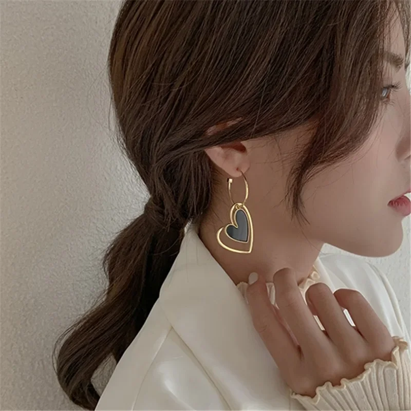 Asymmetrical Cutout Love Tassel Earrings Hypoallergenic Korean Fashion Shell Drop Earrings Birthday Party Jewelry Gifts