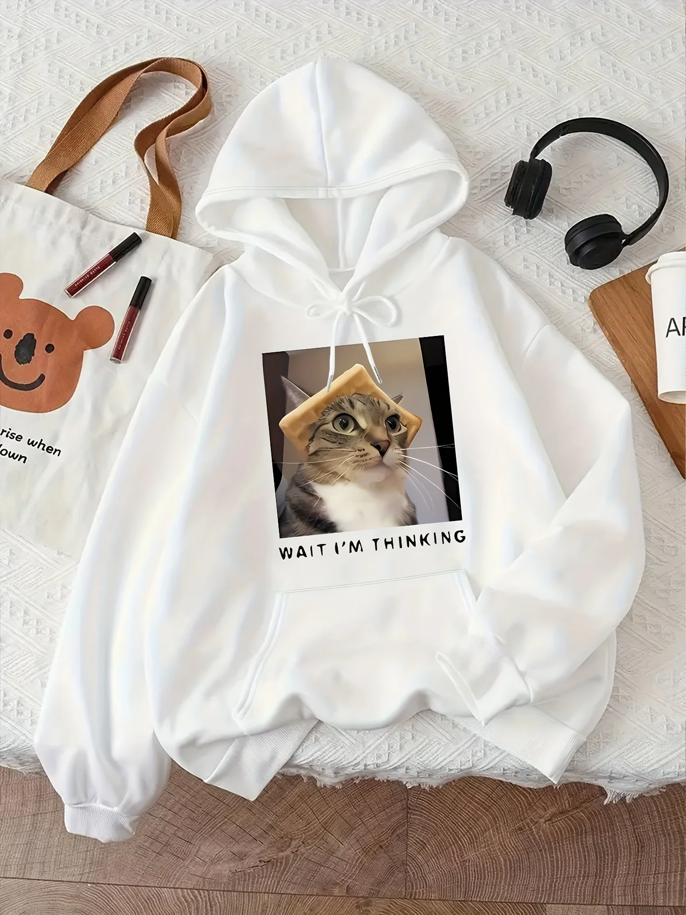 Casual Letter Printed Hoodie, Effortlessly Creating A Lazy and Romantic Look Ideal Choice for Women in Autumn and Winter Seasons