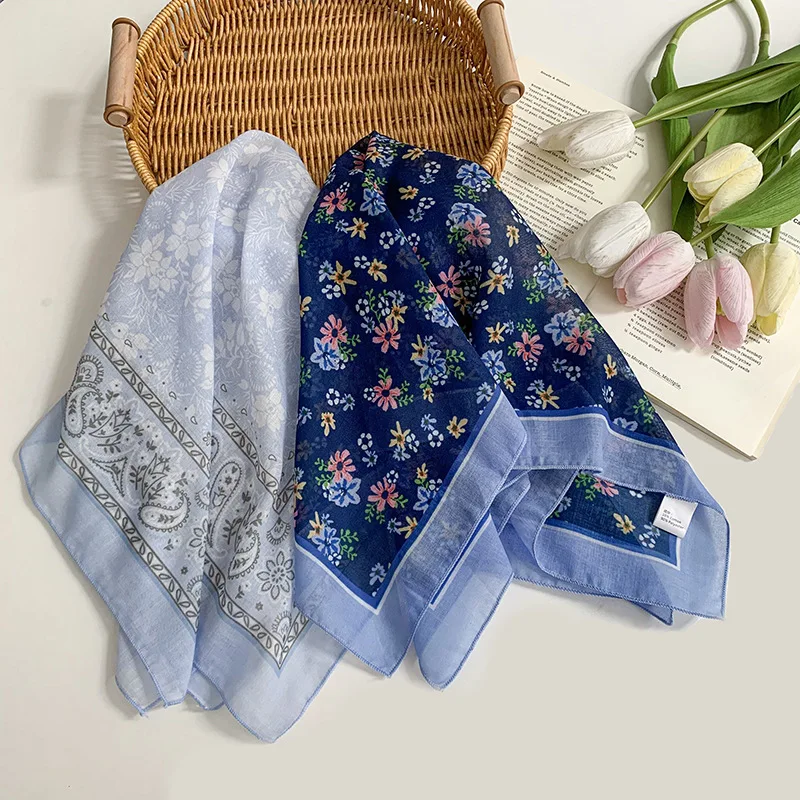 

40Coloes Summer Floral Head Scarf Vintage Square Bandana Neckerchief Gauze Handkerchief foulards femme Silk hairScarf For Women