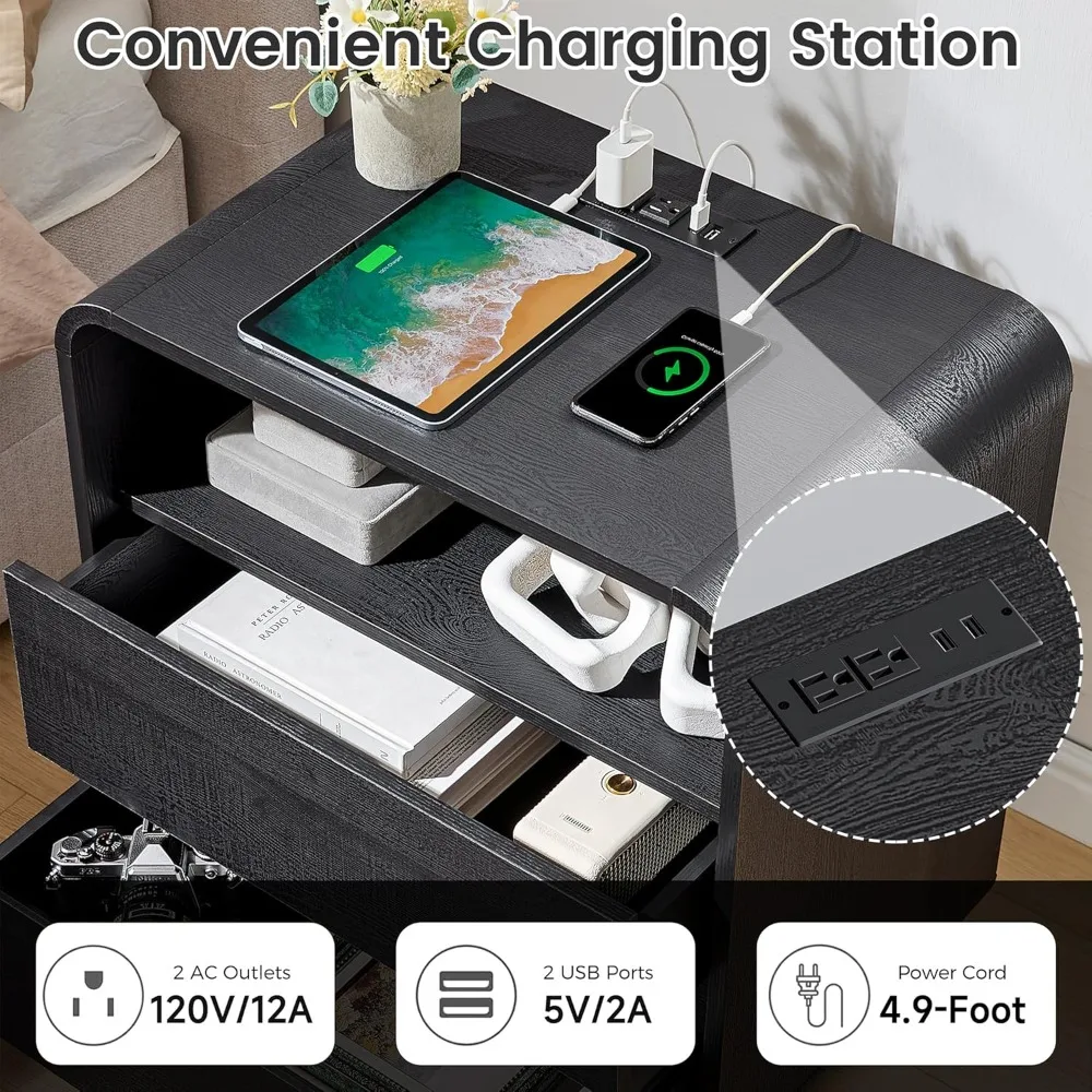 مجموعة منضدة سوداء مكونة من قطعتين مع قاعدة شحن، وطاولة بجانب السرير خشبية طويلة، ومنضدة ليلية حديثة مع درجين للتخزين، وP منحني