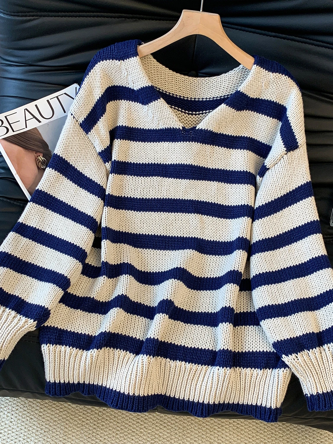 가을 겨울 여성용 브이넥 스트라이프 니트웨어 루즈핏 롱 슬리브 터틀넥 스웨터 브랜드 디자인 감각 탑 패셔너블한...