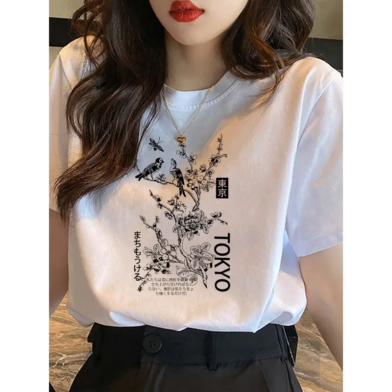 Women's Casual T-shirt, Tokyo Cherry Blossom, Japanese Style Women's T-shirt Summer New Item Suitable for Both Men and Women