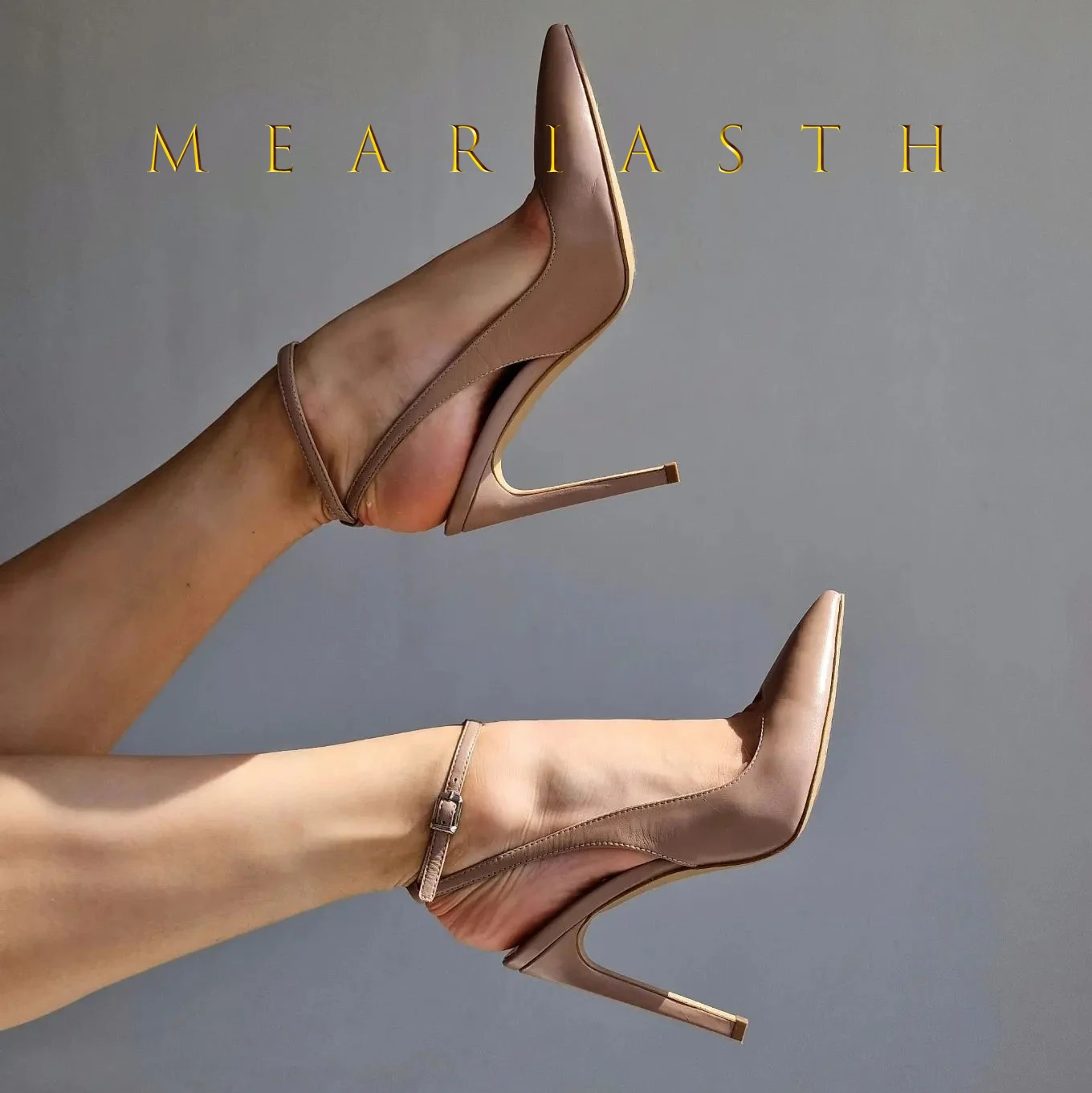 2025 Sexy ultra-high heels pointed sandals elegant summer patent leather suspender high heels trendy dress banquet women's shoes