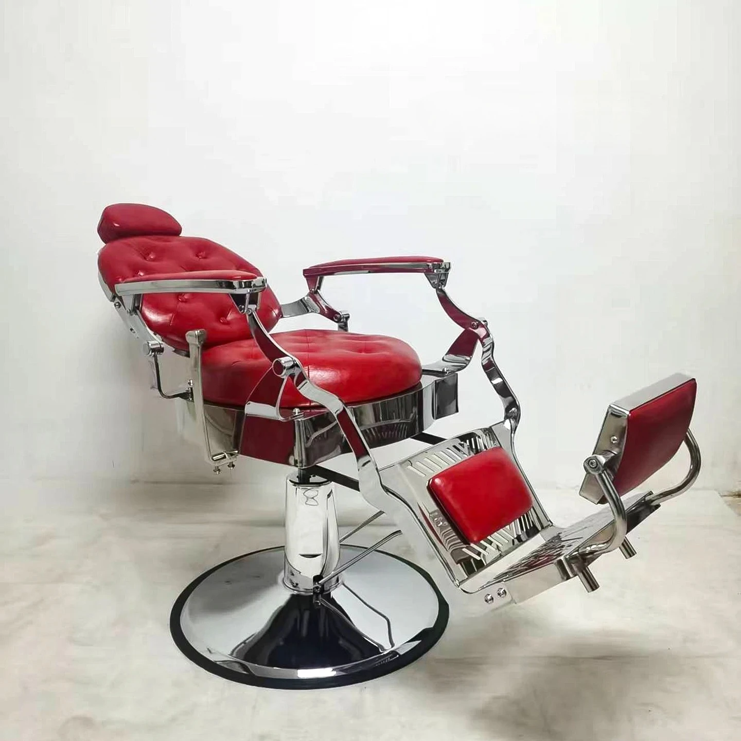 Retro oil head big chair shaving down high-end hair salon special barber shop hair cutting chair men's hair cutting chair