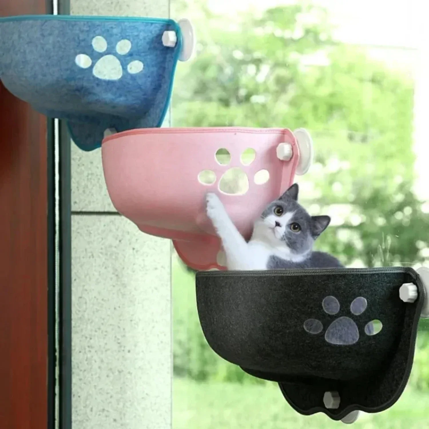 Warm, Cozy and Durable Cat Window Hammock for Maximum Comfort - Ideal Hanging Bed with Secure Suction Cups for Sunny and Comfort