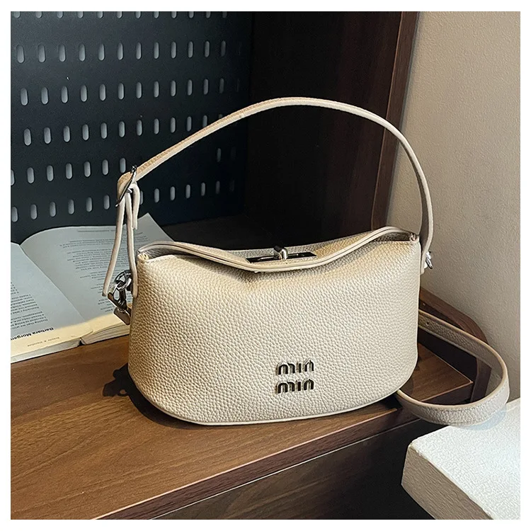 

Chic Elegant Shoulder Bag 2025 New for Women, Luxury Soft Leather Crossbody, Fashionable Casual Tote for All Occasions