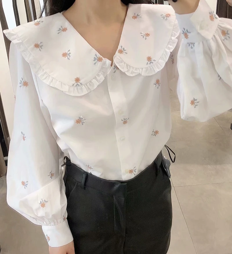 za Women Fashion Flower Embroidery White Shirts Sweet Female Casual Peter Pan Collar Long Sleeve Blouse Tops Chic T Shirt Kawaii