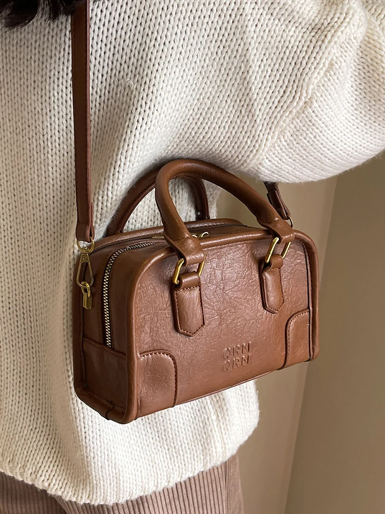 Retro Fashion Handheld Small Bag For Women New Minimalism Commuter Versatile Crossbody Bags Ladies Pu Leather Handbags For Work