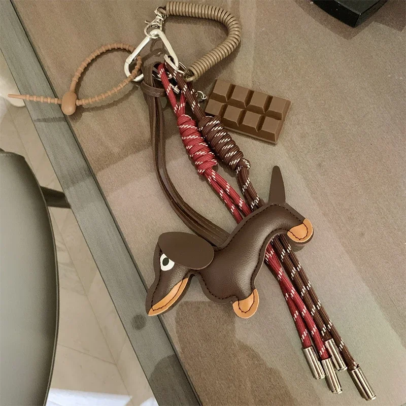 Cute Dachshund Bag Pendant Jewelry Trinket Key Ring For Mobile Phone Bag Accessories Creative Keychain Couple Jewelry Gift 2024